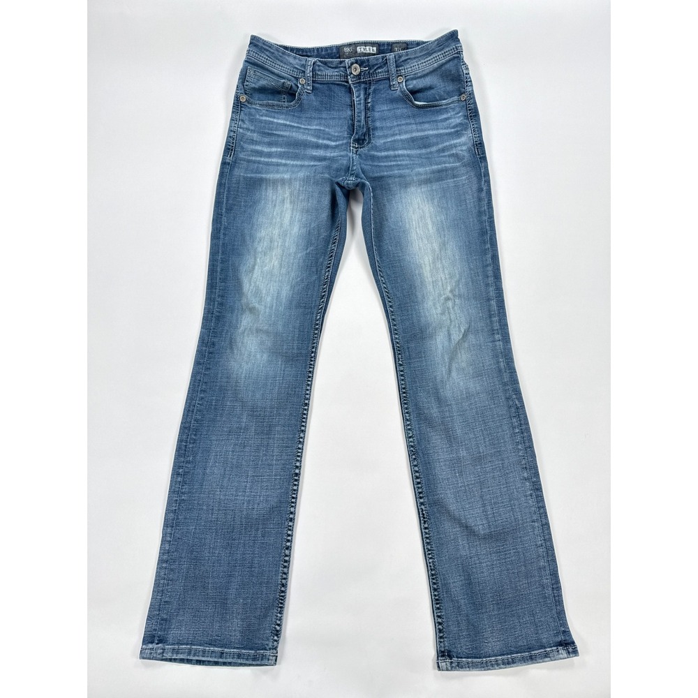 BKE Tyler Jeans Mens 32 Blue Straight Leg Medium Wash Stretch Casual Classic